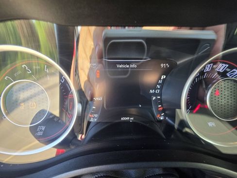 Used 2015 Dodge Challenger R/T Scat Pack RWD image 12