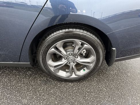 Certified 2023 Honda Accord EX image 13