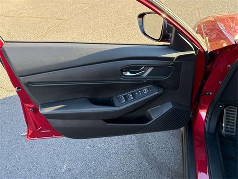 Used 2025 Honda Accord Sport image 10