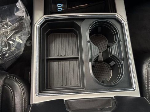 Used 2019 Ford F350 Lariat w/ Lariat Ultimate Package image 37