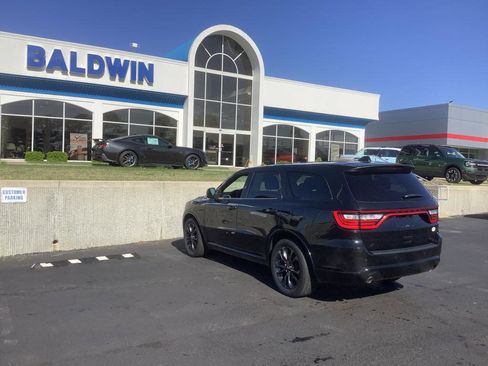 Used 2021 Dodge Durango R/T w/ Technology Group image 5