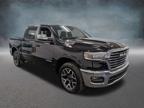 Used 2025 RAM 1500 Laramie w/ Bed Utility Group AWD/4WD image 3