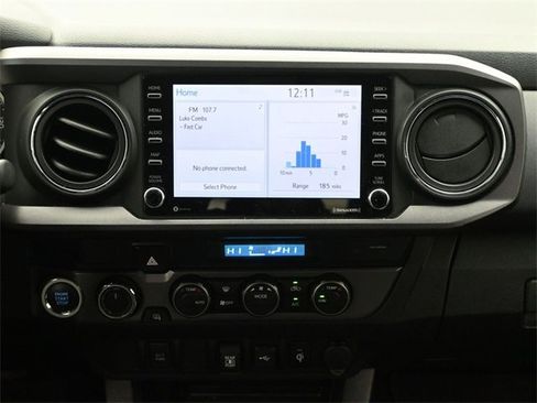 Used 2021 Toyota Tacoma TRD Sport image 21