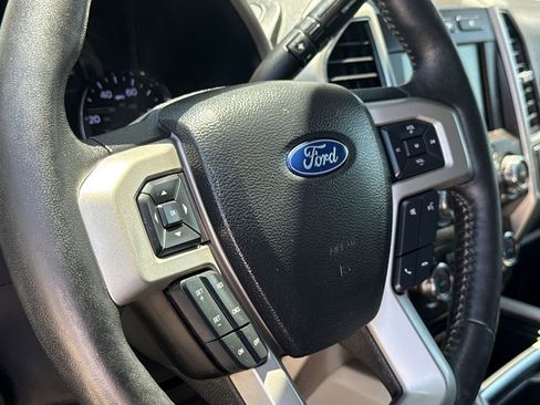Used 2019 Ford F350 Lariat w/ Lariat Ultimate Package AWD/4WD image 29