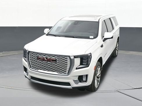 Used 2021 GMC Yukon XL Denali w/ Denali Ultimate Package image 67