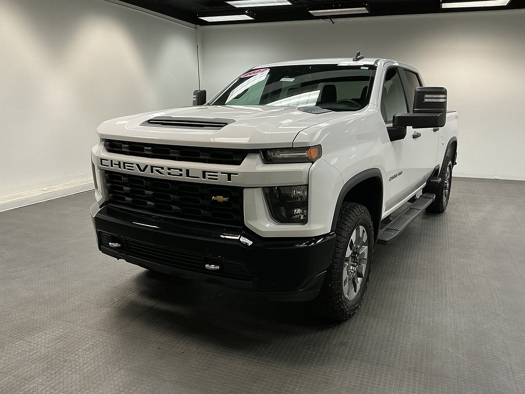 Used 2022 Chevrolet Silverado 2500 Custom w/ Custom Value Package AWD/4WD image 1
