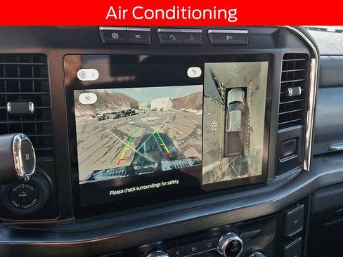 Used 2023 Ford F350 Lariat w/ Tow Technology Package image 17