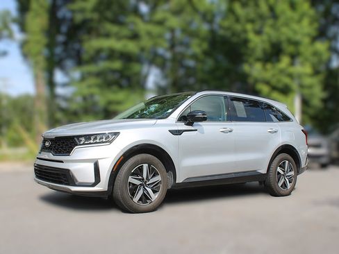 Used 2021 Kia Sorento S w/ Panoramic Sunroof Package FWD image 3