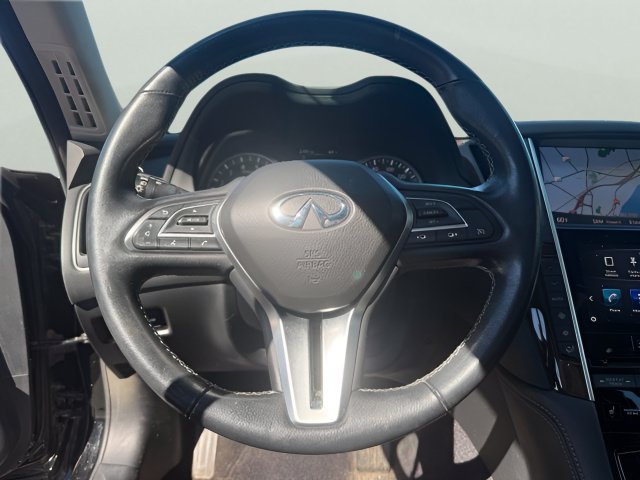 Used 2019 INFINITI Q50 Luxe w/ Essential Package (3.0T Luxe) AWD/4WD image 15