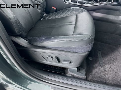 Used 2021 Kia Sorento SX Prestige image 35