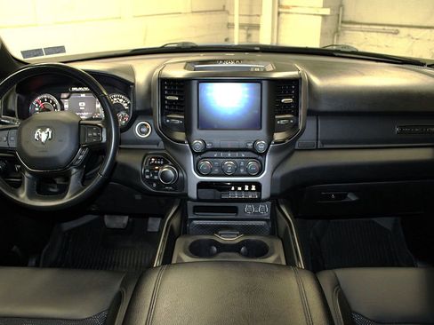 New 2023 RAM 1500 Big Horn AWD/4WD image 9