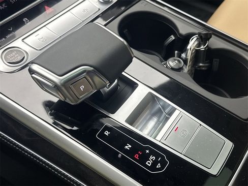 New 2025 Audi Q8 Premium Plus image 20