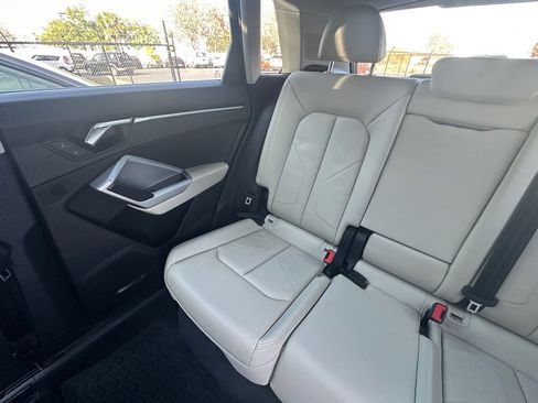 Used 2022 Audi Q3 2.0T Premium image 27