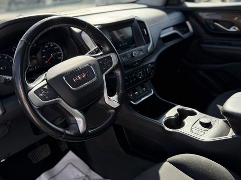 Used 2018 GMC Terrain SLE w/ Driver Convenience Package image 10