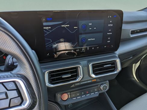 Used 2025 Ford Mustang GT Premium image 21