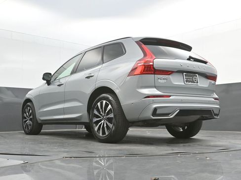 Used 2024 Volvo XC60 B5 Plus AWD/4WD image 33