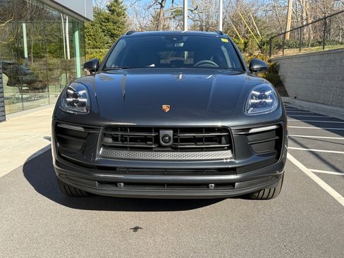 New 2026 Porsche Macan image 10