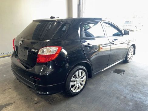 Used 2010 Toyota Matrix w/ PWR Pkg FWD image 2