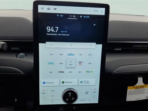 New 2025 Ford Mustang Mach-E Select image 30