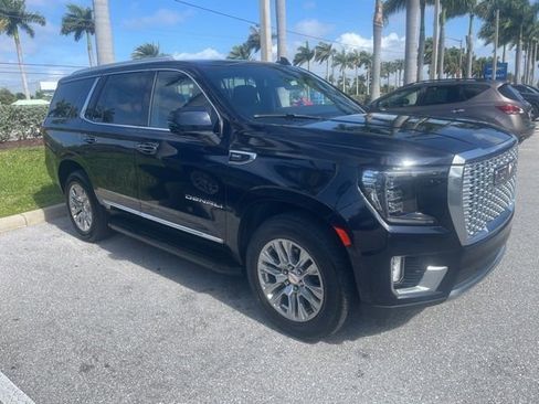 Used 2023 GMC Yukon Denali image 1