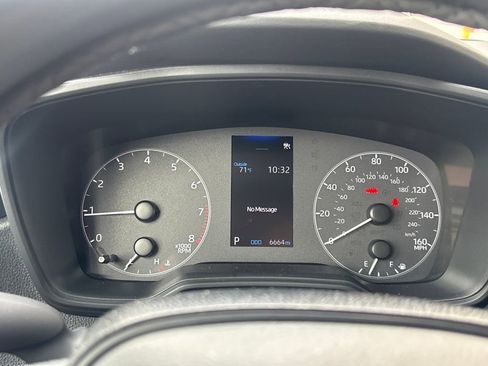 Used 2023 Toyota Corolla LE image 19