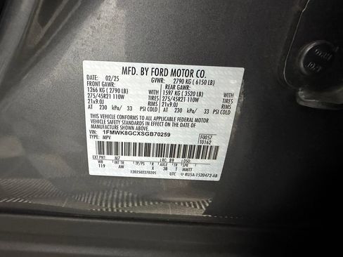 Used 2025 Ford Explorer ST w/ Sun And Sound Package AWD/4WD image 45