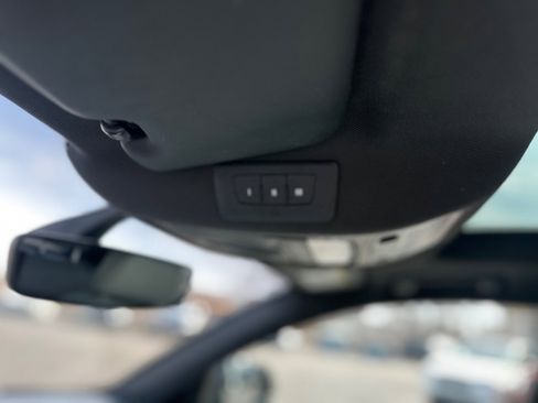 Used 2018 Audi Q3 2.0T Premium image 36