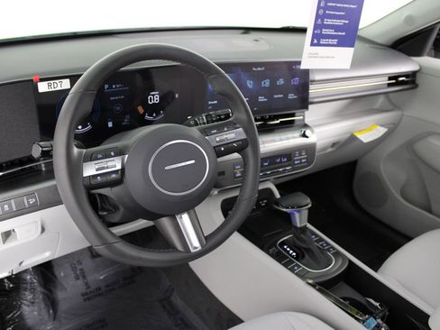 Certified 2026 Hyundai Kona SEL Sport FWD image 18