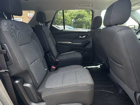 Used 2019 Chevrolet Traverse LT w/ LPO, Floor Liner Package AWD/4WD image 25