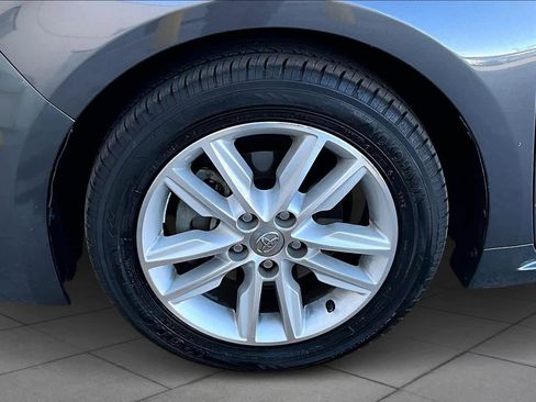 Used 2015 Toyota Avalon XLE Premium image 10