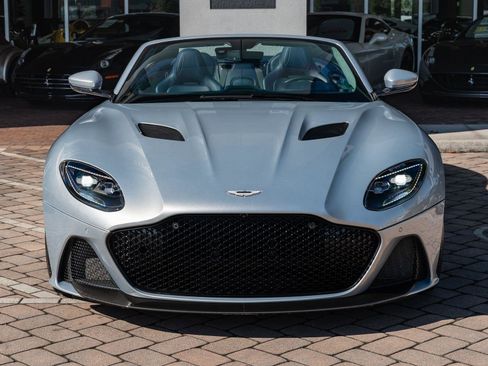 Used 2020 Aston Martin DBS Superleggera Volante RWD image 16