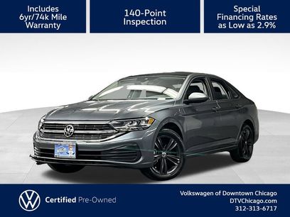 Used 2023 Volkswagen Jetta SE w/ Panoramic Sunroof Package