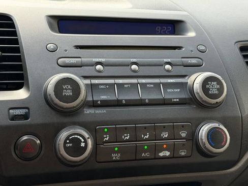 Used 2010 Honda Civic LX image 16