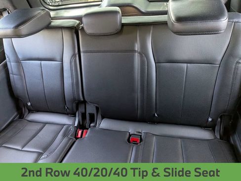 Used 2021 Ford Expedition XLT AWD/4WD image 36