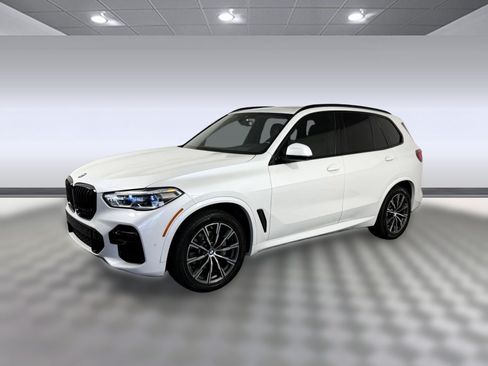 Used 2022 BMW X5 sDrive40i w/ M Sport Package RWD image 1