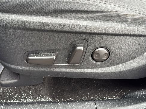 Used 2019 Hyundai Santa Fe SEL image 13