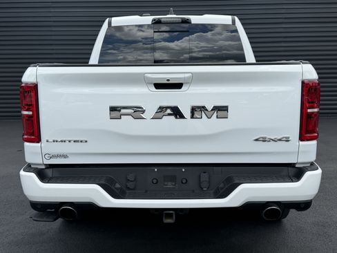 Used 2025 RAM 1500 Limited AWD/4WD image 10
