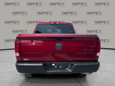 Used 2024 RAM 1500 Warlock AWD/4WD image 4