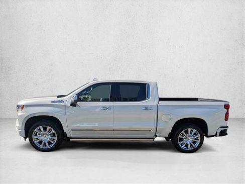 Used 2023 Chevrolet Silverado 1500 High Country w/ High Country Premium Package image 9