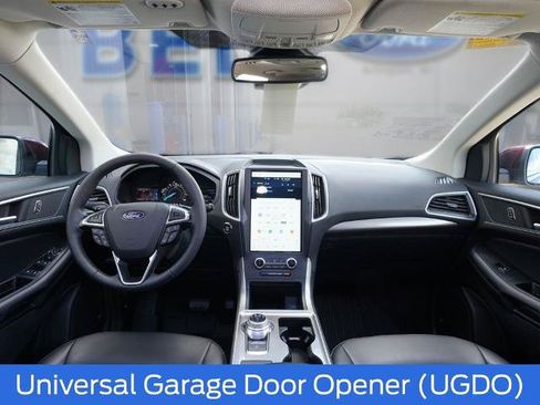 Certified 2024 Ford Edge SEL w/ Convenience Package AWD/4WD image 17