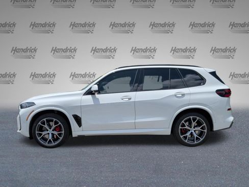 Used 2024 BMW X5 xDrive40i w/ M Sport Package AWD/4WD image 10