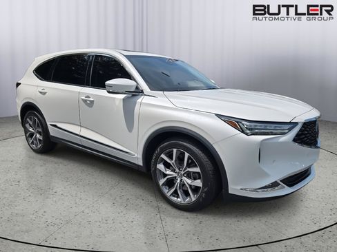 Used 2024 Acura MDX FWD w/ Technology Package image 2