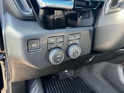 New 2026 Chevrolet Silverado 1500 LT image 32