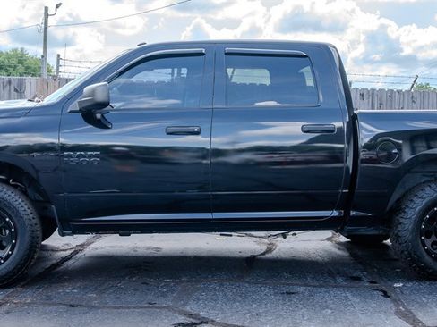 Used 2016 RAM 1500 Express w/ Popular Equipment Group AWD/4WD image 6