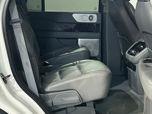 Used 2020 Lincoln Navigator Reserve w/ Luxury Package AWD/4WD image 66