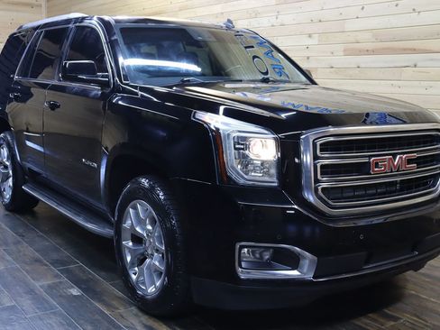 Used 2015 GMC Yukon SLT w/ HD Trailering Package image 2
