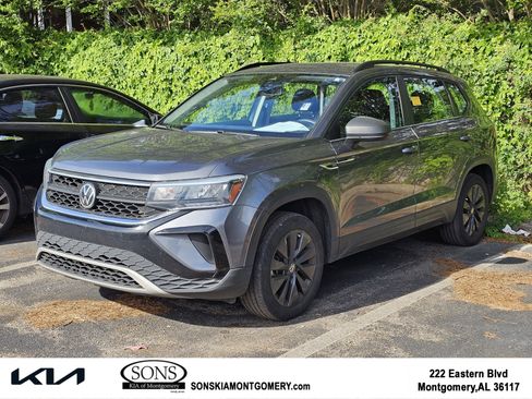 Used 2022 Volkswagen Taos S image 1