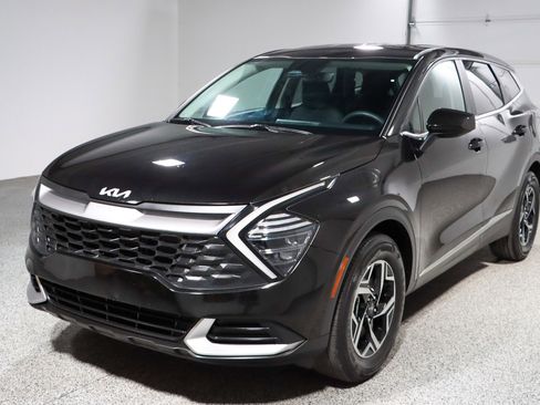 Used 2024 Kia Sportage LX image 30