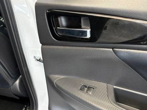 Used 2025 Mitsubishi Eclipse Cross SEL AWD/4WD image 26