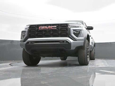 New 2026 GMC Canyon Elevation w/ Convenience Package image 33